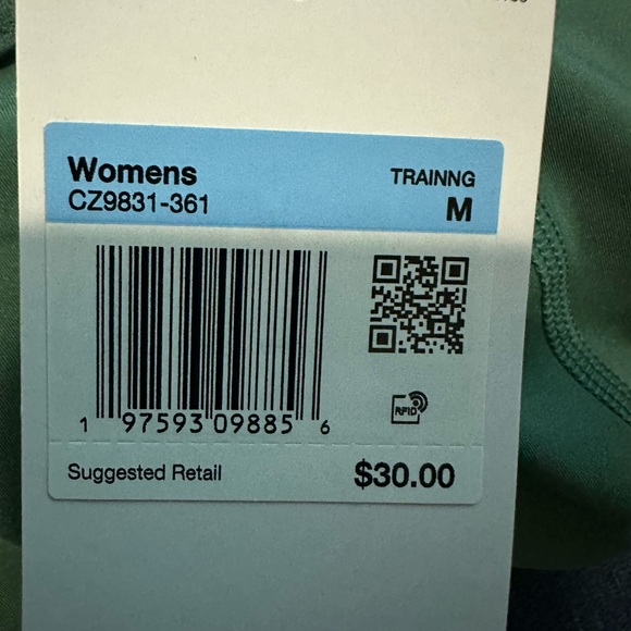 Nike Women's Pro 365 5" Shorts in Bicoastal New With Tags - Picture 2 of 4